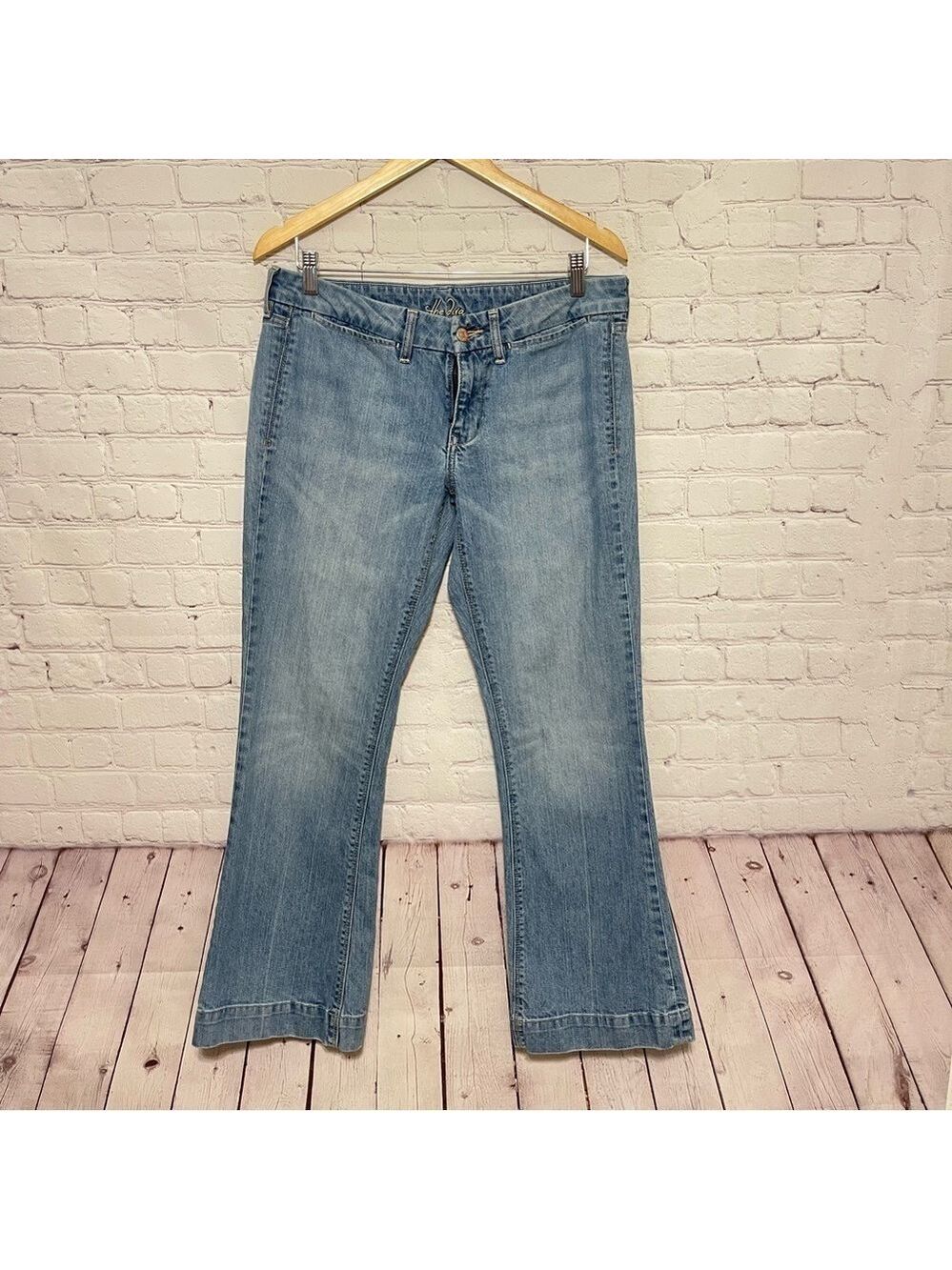 Vintage Old Navy “the diva” flare jeans